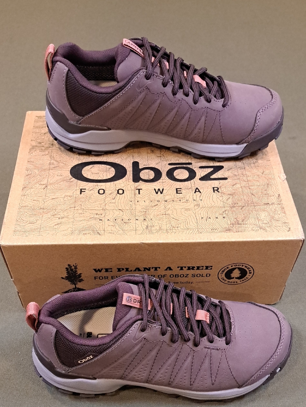 Oboz Sypes Low Leather WP Hiking Shoes - Color: Peppercorn - Size: Women's 7